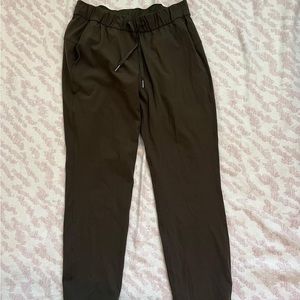 Lululemon pants